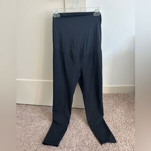 Black Maternity Leggings in size Large - Isabel Maternity by Ingrid and Isabel